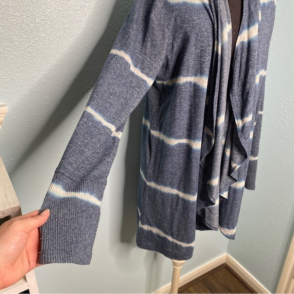 Knox Rose Blue Tie Dye Open Front Cardigan Jacket - Picture 5 of 7